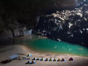 Top 5 des meilleures grottes du Vietnam à explorer