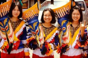 Découvrez le festival des fantômes unique en Thaïlande – Phi Ta Khon 2025