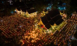 Boun Heua Fai – Festival des Lumières à Luang Prabang, Laos 2025