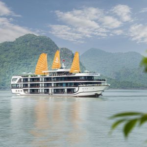 La Regina Legend Cruise